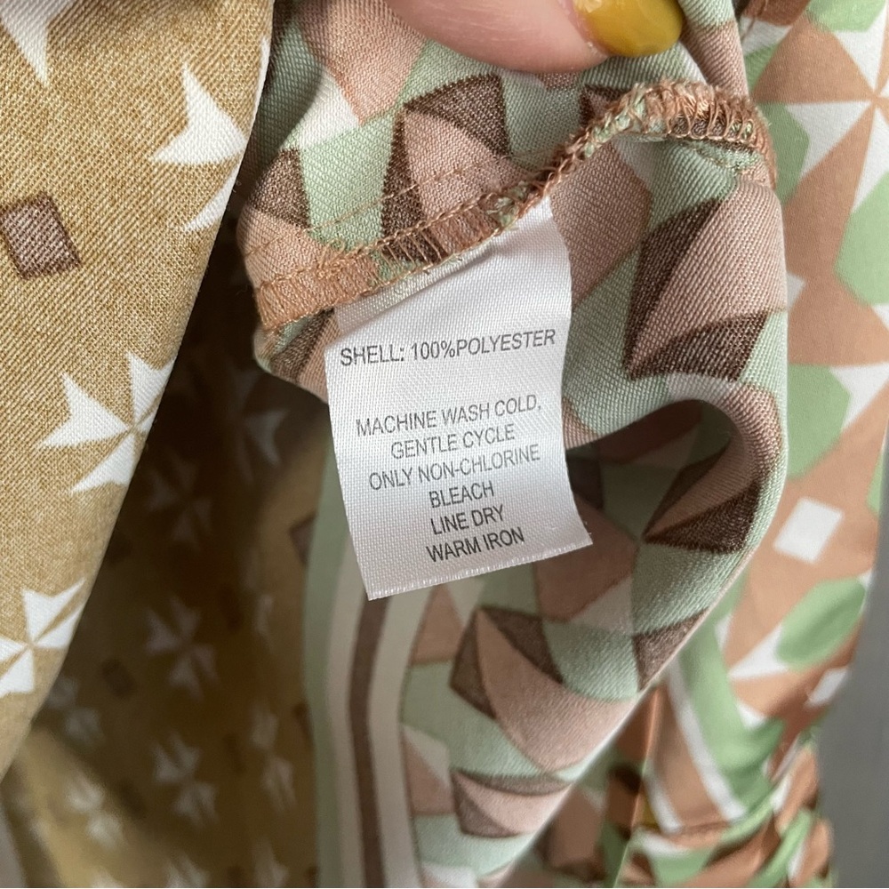 House of Harlow 1960 Art‎ Decor Silky Satin Button Up Size XL Brown green Pink - Picture 8 of 11